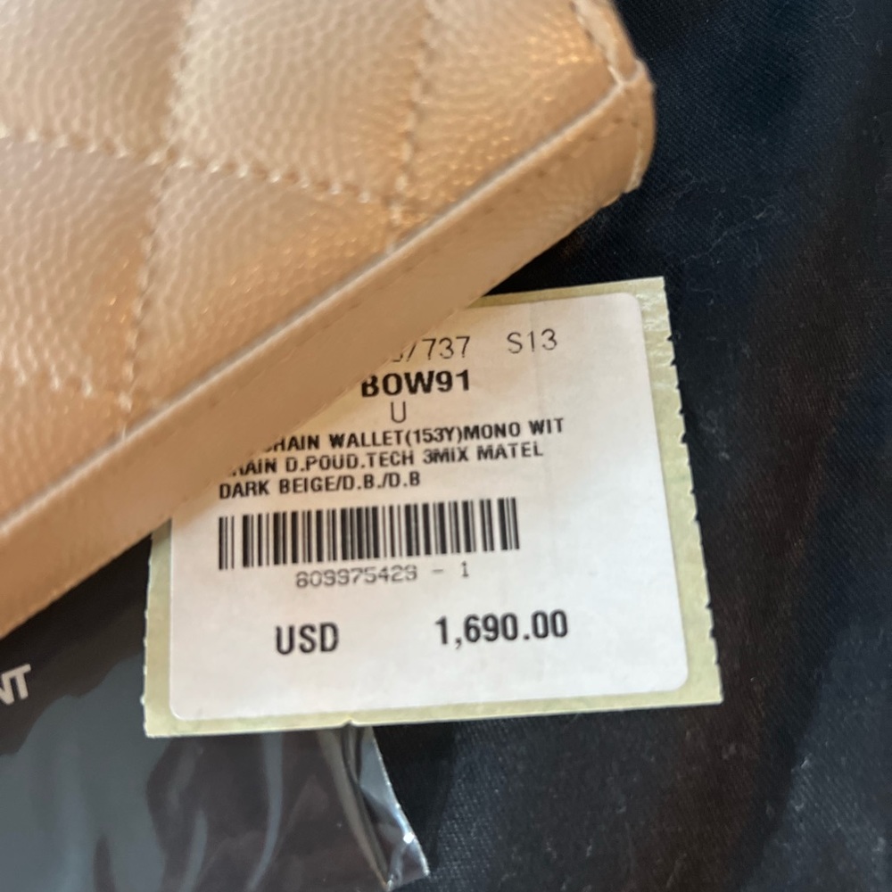 Beautiful cross body never used. Need money for medical bills.